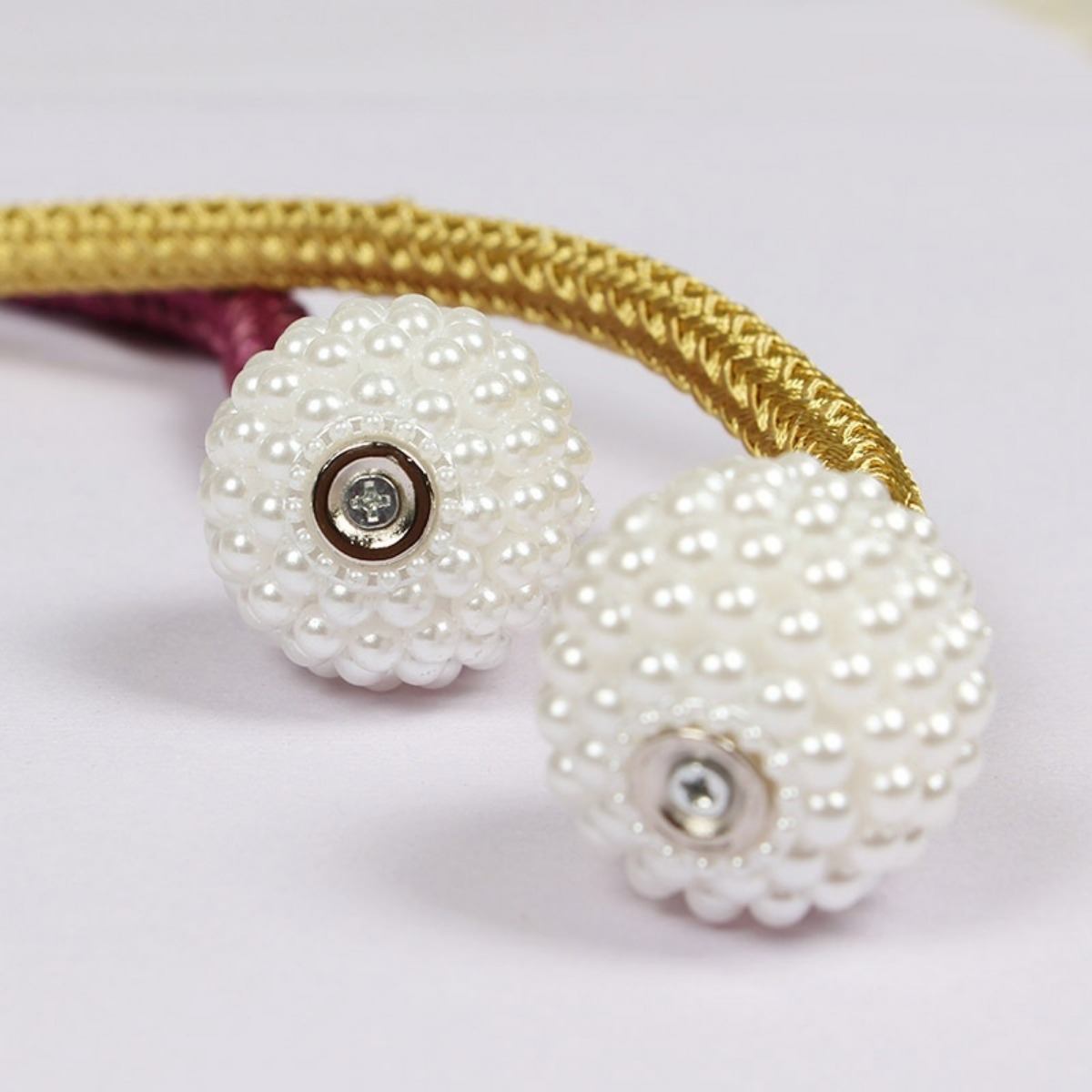 2 PCS Magnetic Pearl Curtain Buckle